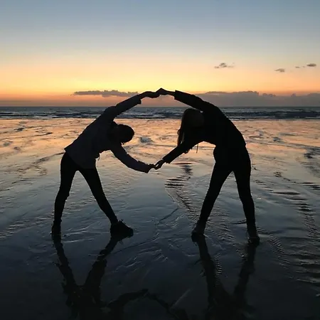 度假居 La Maison Bleue Avec Jardin A 梅尔·莱斯·拜恩斯