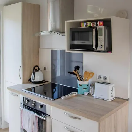 Holiday home La Maison Bleue Avec Jardin A